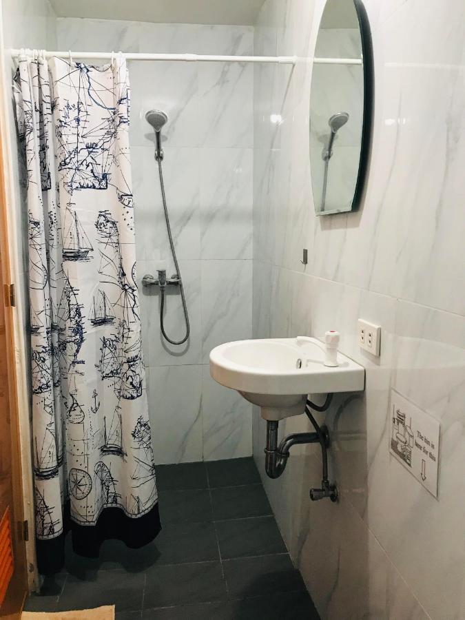 Ananas Guesthouse Moalboal Bagian luar foto