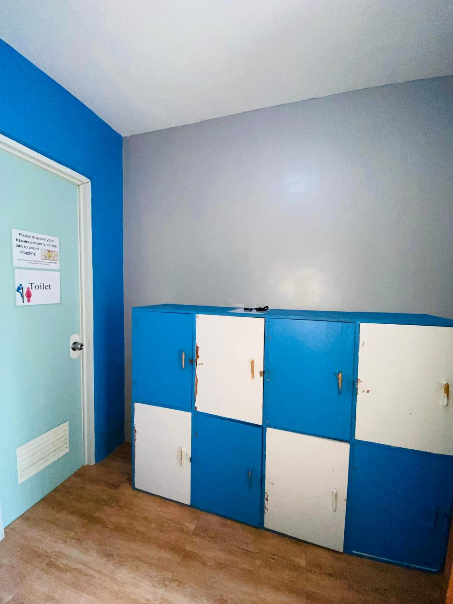 Ananas Guesthouse Moalboal Bagian luar foto
